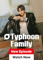 Kliknij by uszyskać więcej informacji | Netflix: Typhoon: Rodzinny interes | Podczas kryzysu finansowego w 1997 r. beztroski syn dziedziczy podupadający biznes ojca i przechodzi przyspieszony kurs dorosłości.